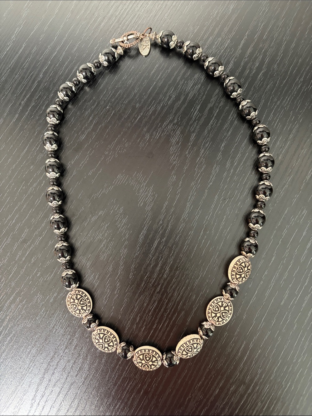 PK Collection Black, White, and Silver Beaded Statement Necklace -